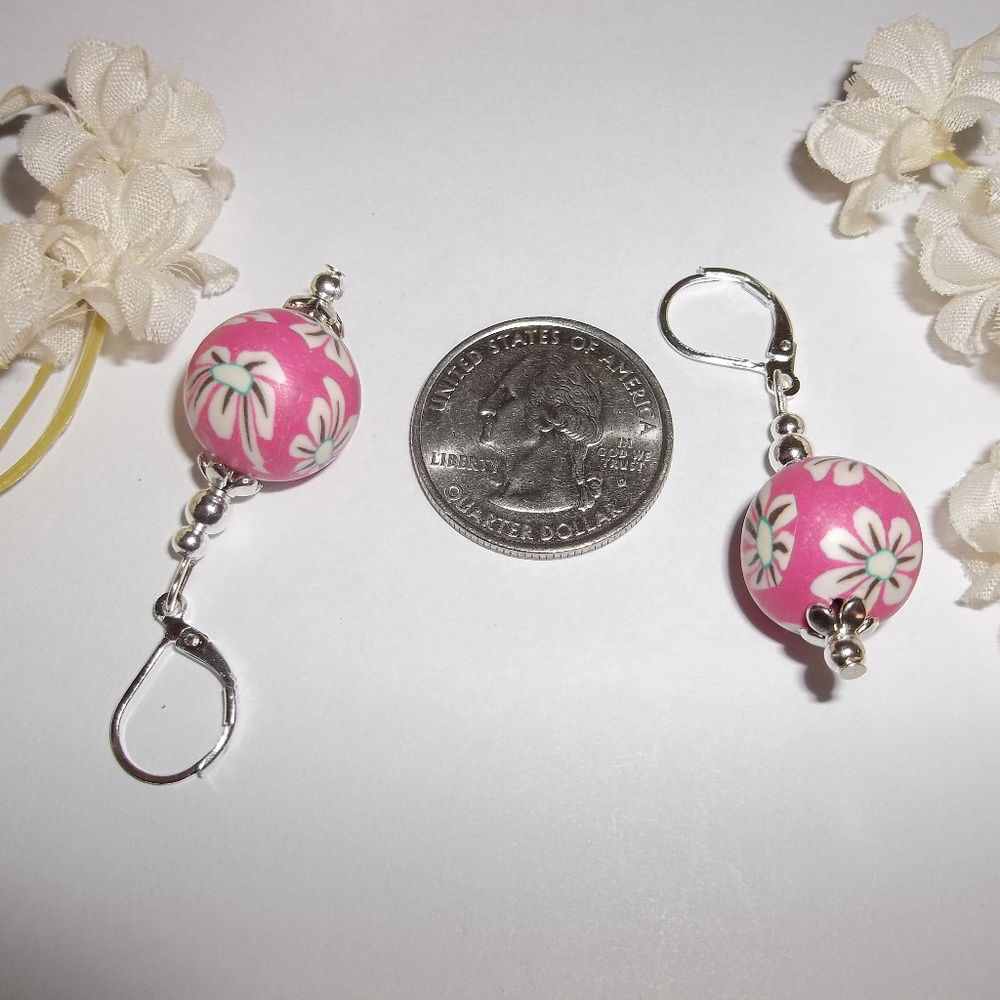 Big Pink Flower Earrings Dangle Beaded NWT 4777 - Picture 3 of 8
